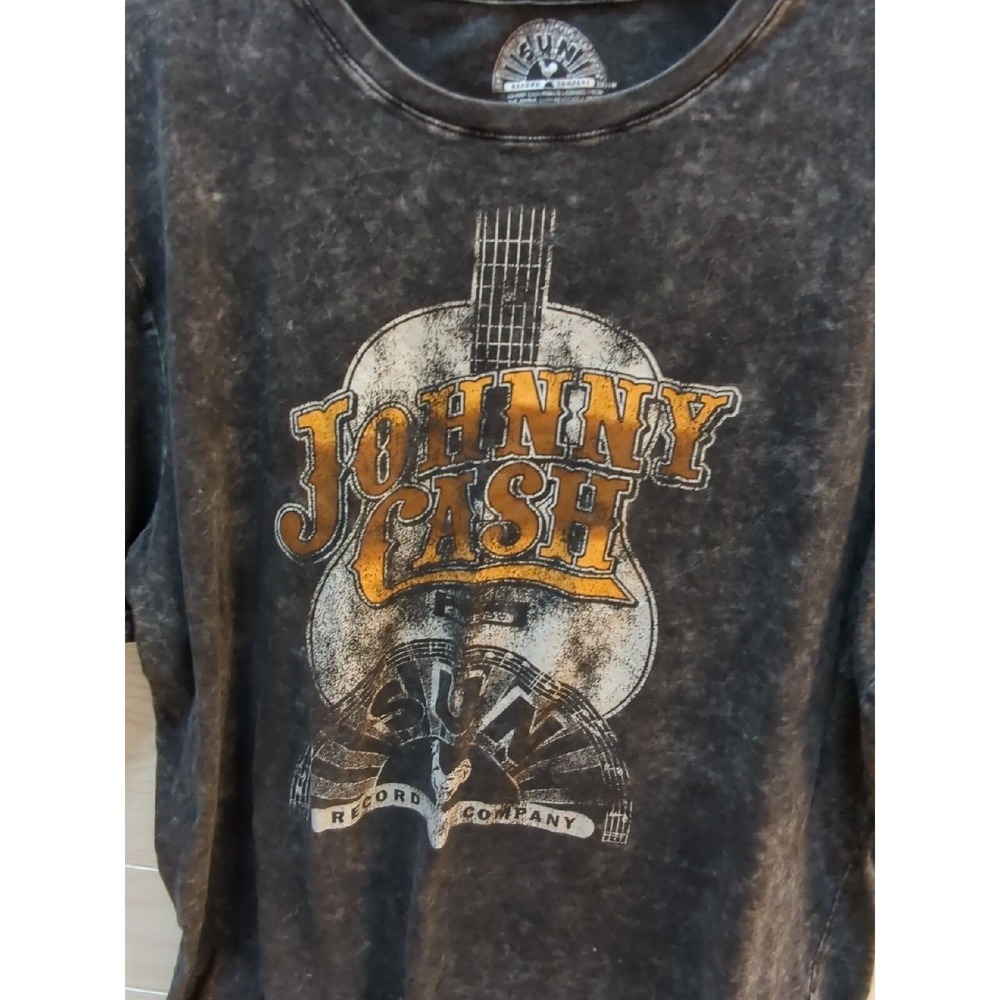 Johnny Cash burnout T-Shirt XL Men  WORN FlAWS USED Sun record company